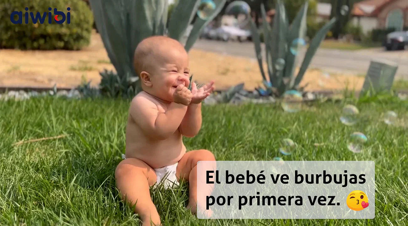 Felicidad en pañales: jugando con burbujas